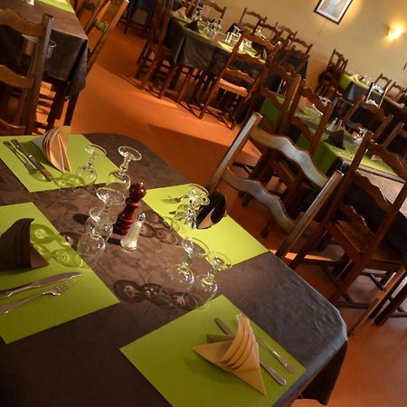 Hotel De France Le Bessat Экстерьер фото
