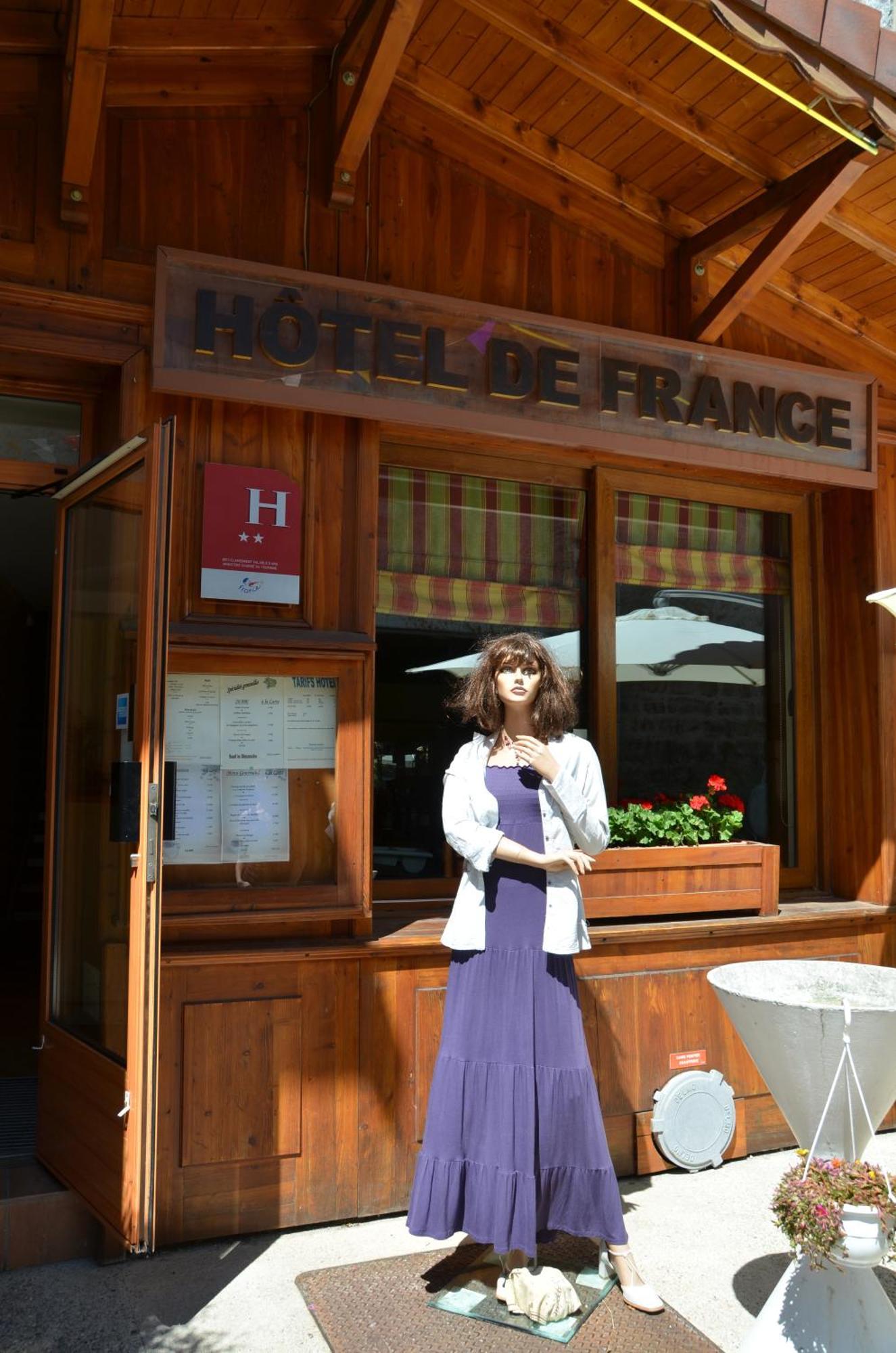 Hotel De France Le Bessat Экстерьер фото